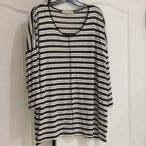 Jones New York 3x Black white top worn once